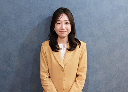 企画部　釆野千秋